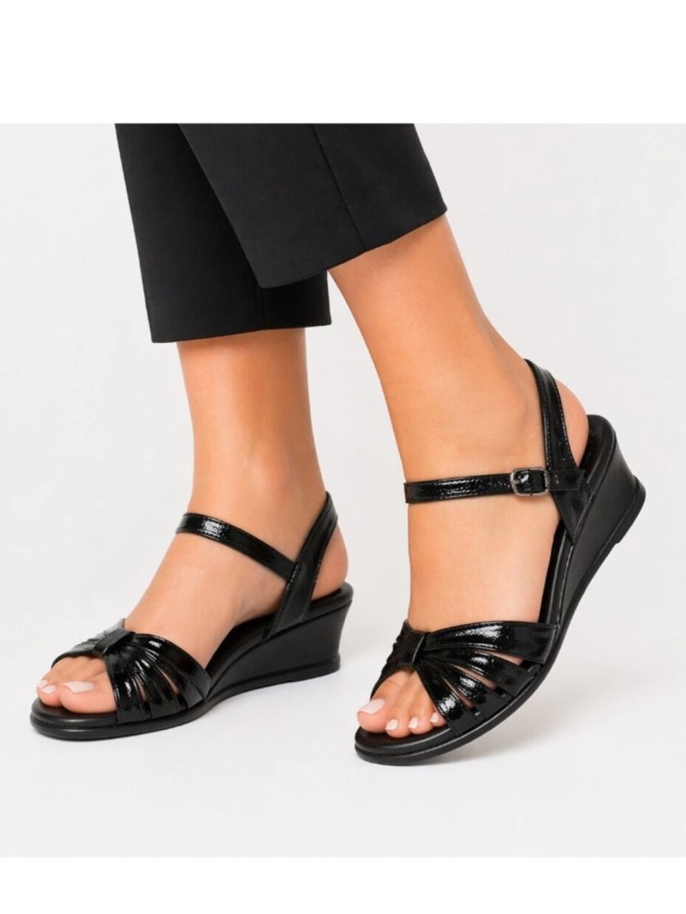 SAS Strippy - Dress Sandal, Black Patent, Size 10.5N, NWOT